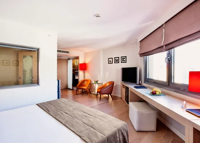 Hotel Eresin Taxim & Premier 4*