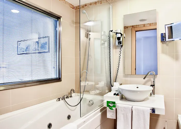 Eresin Taxim & Premier Hotel Istanbul