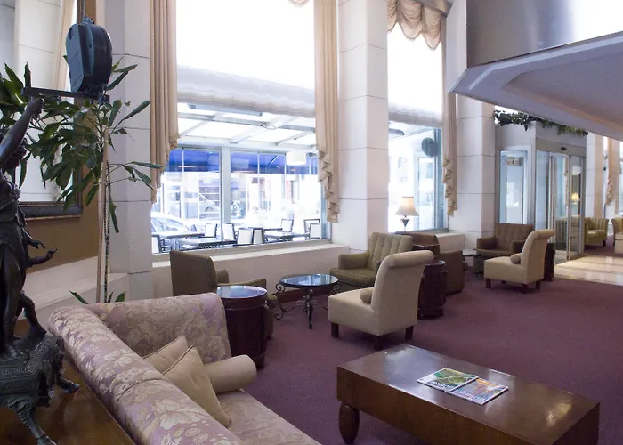 Eresin Taxim & Premier Hotel 4*