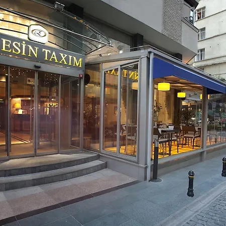 Eresin Taxim & Premier Otel 4*