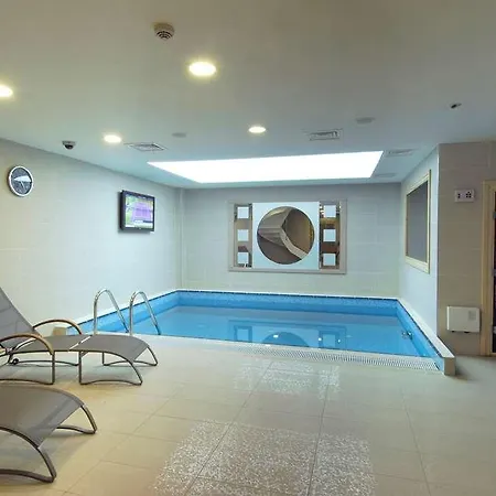 Otel Eresin Taxim & Premier 4*