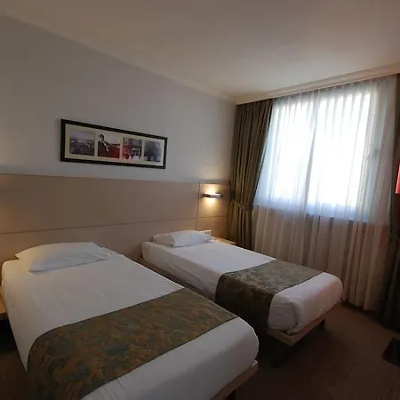 Otel Eresin Taxim & Premier 4*