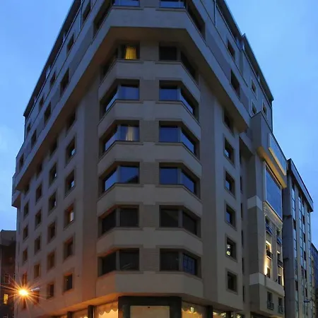 Eresin Taxim & Premier 4* İstanbul