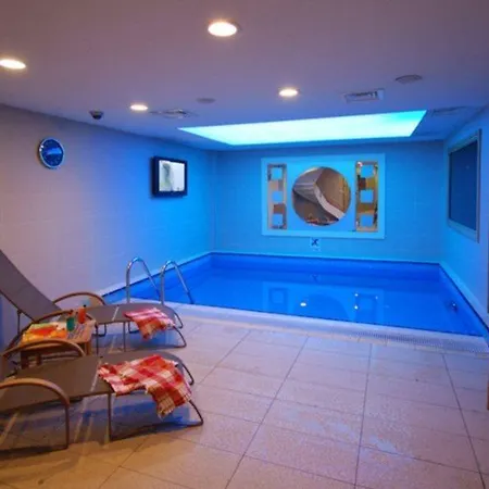 Otel Eresin Taxim & Premier 4*